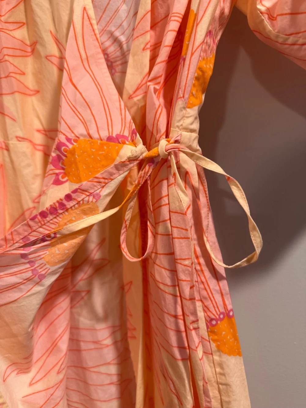 Kate Spade New York Falling Flower Grand Daisy Wrap Dress Peach Puff Sleeves NEW
